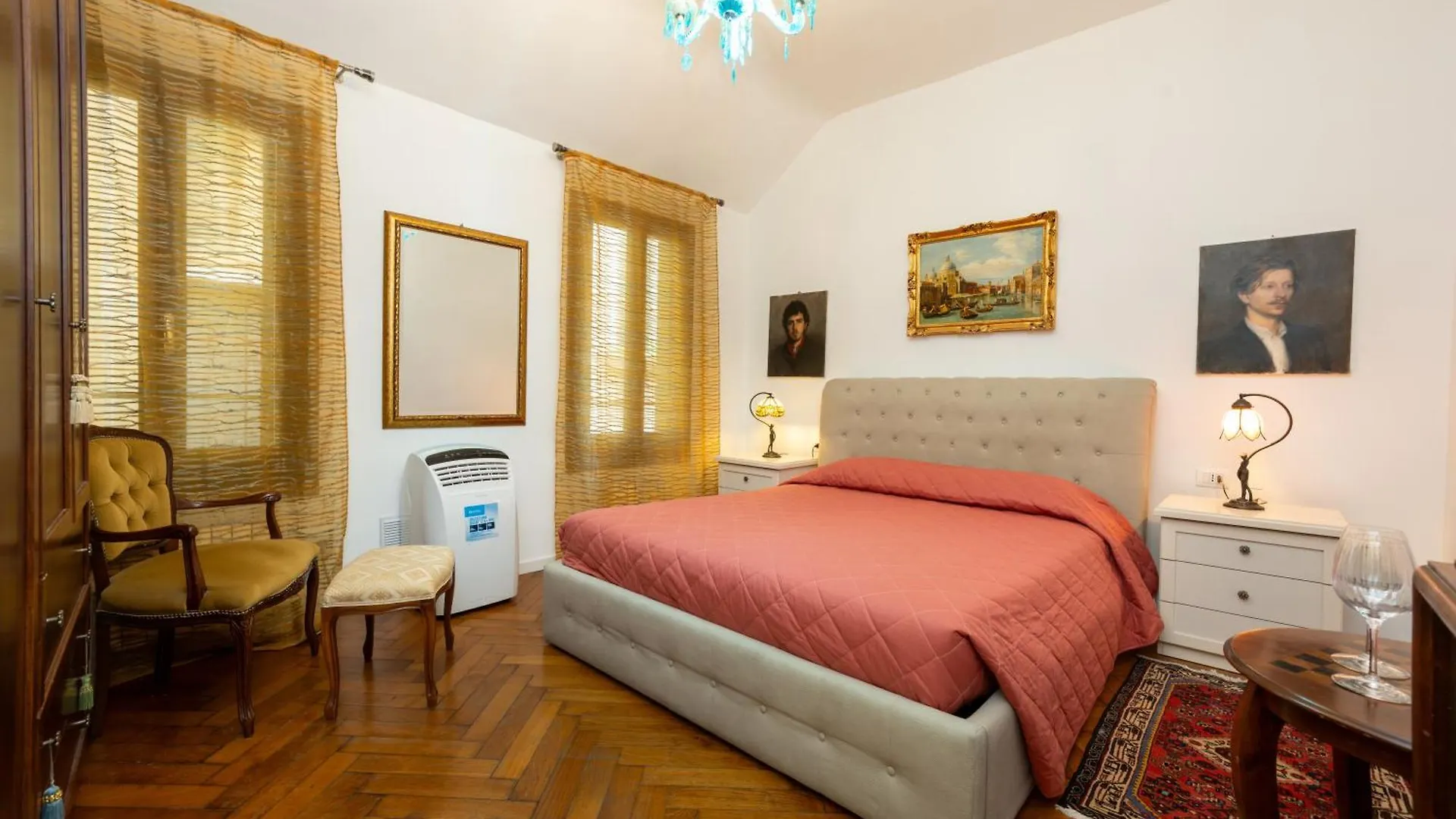 Central Apartment By Rialto Venezia Italia